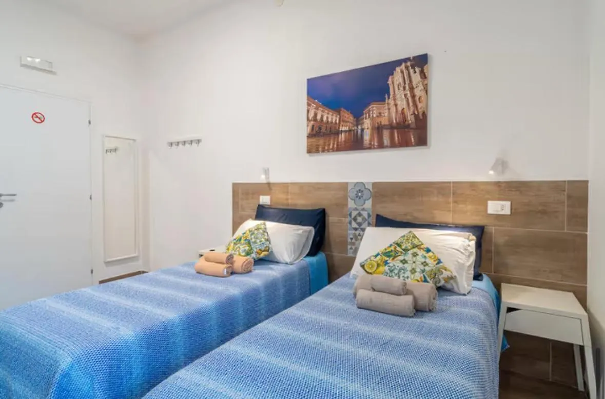 Raudino Rooms Siraküza 0*,  İtalya