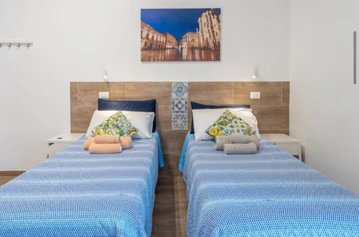 Raudino Rooms Syracuse Guest house